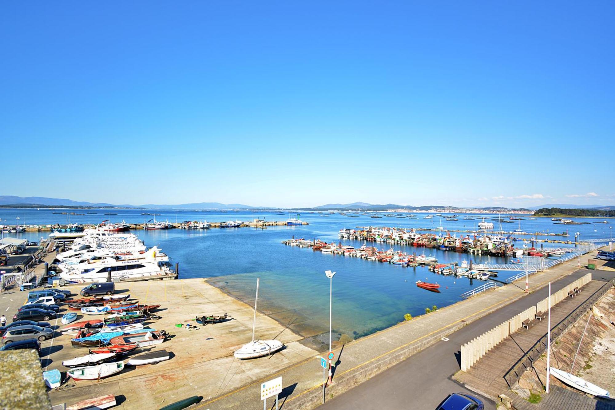Apartamento Con Terraza Frente Al Mar En 오그로브 외부 사진