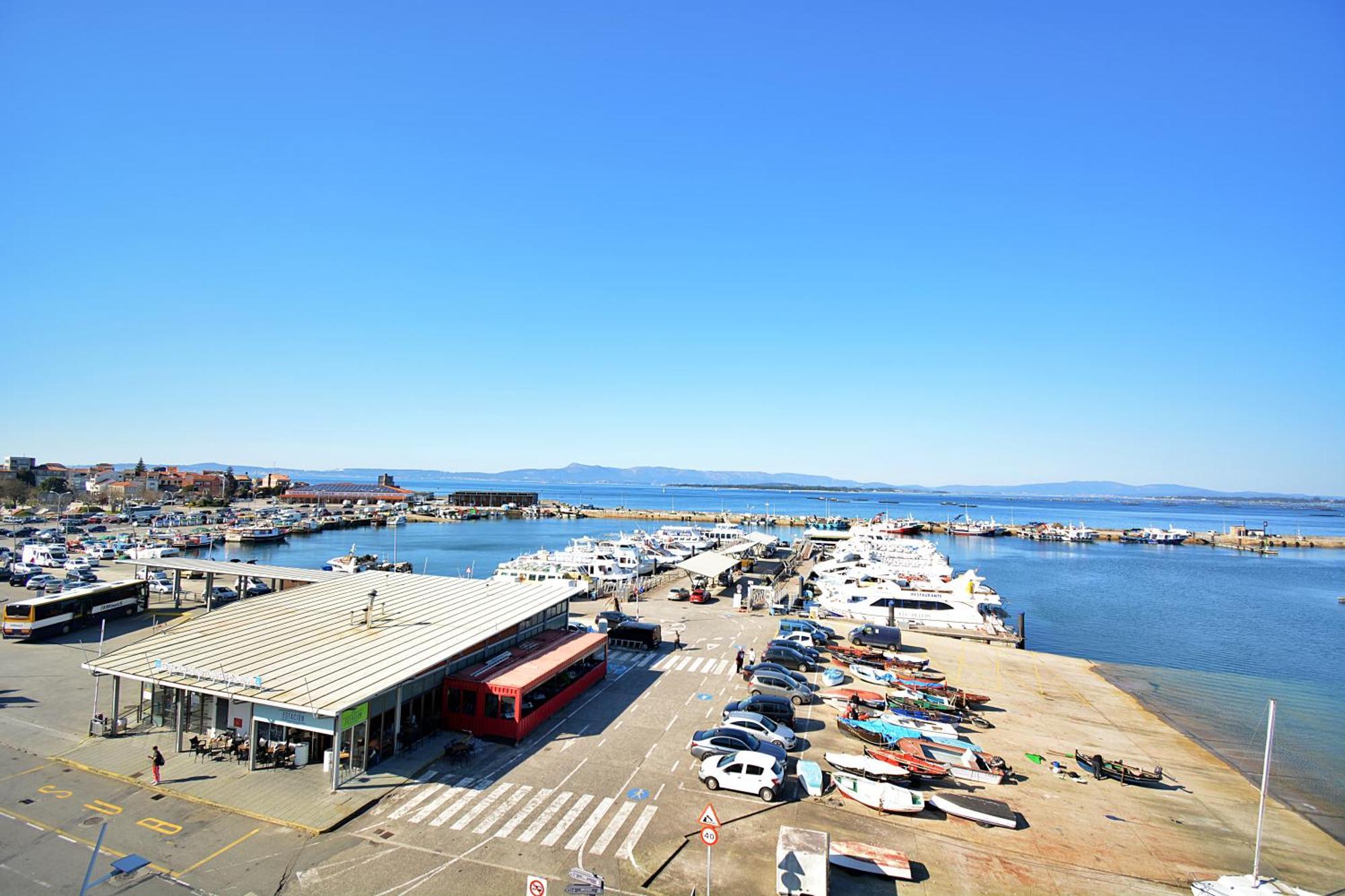 Apartamento Con Terraza Frente Al Mar En 오그로브 외부 사진